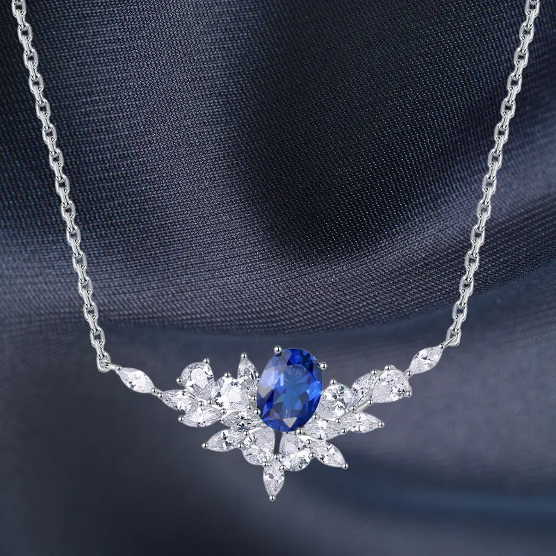Collier Lotus