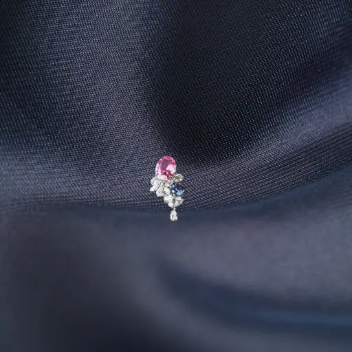 Pendentif Entre océan et rose 